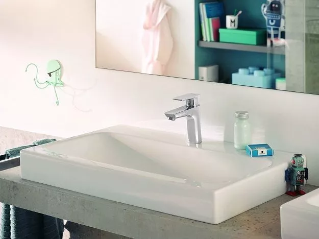 Смеситель для раковины 12см Kludi Pure Style 402920575