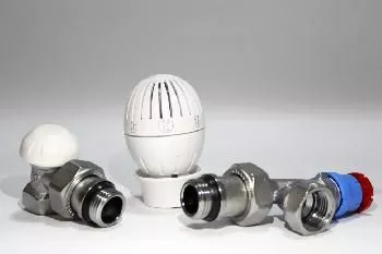 Комплект термост 1/2 осевой Giacomini R470FX023